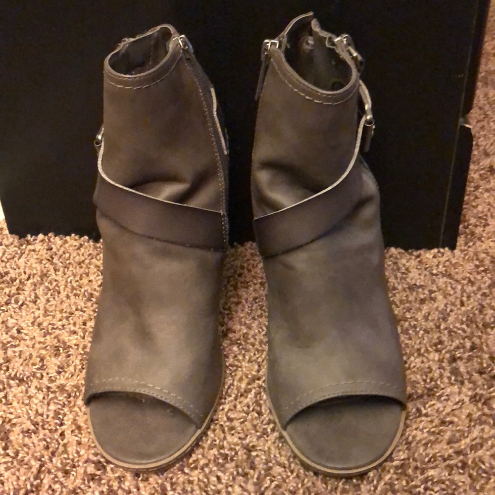 DV Dolce Vita heels